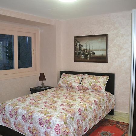 House City Center Rabat Esterno foto